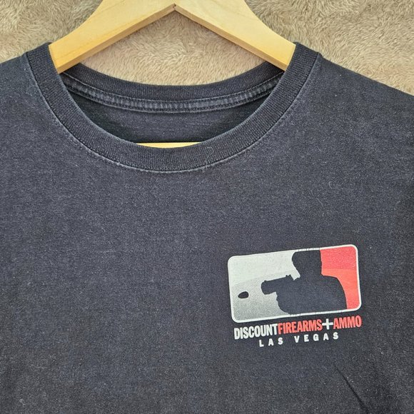 Discount Firearms + Ammo Mens T-Shirt Size M Black Las Vegas Logo Short Sleeve - Picture 7 of 10